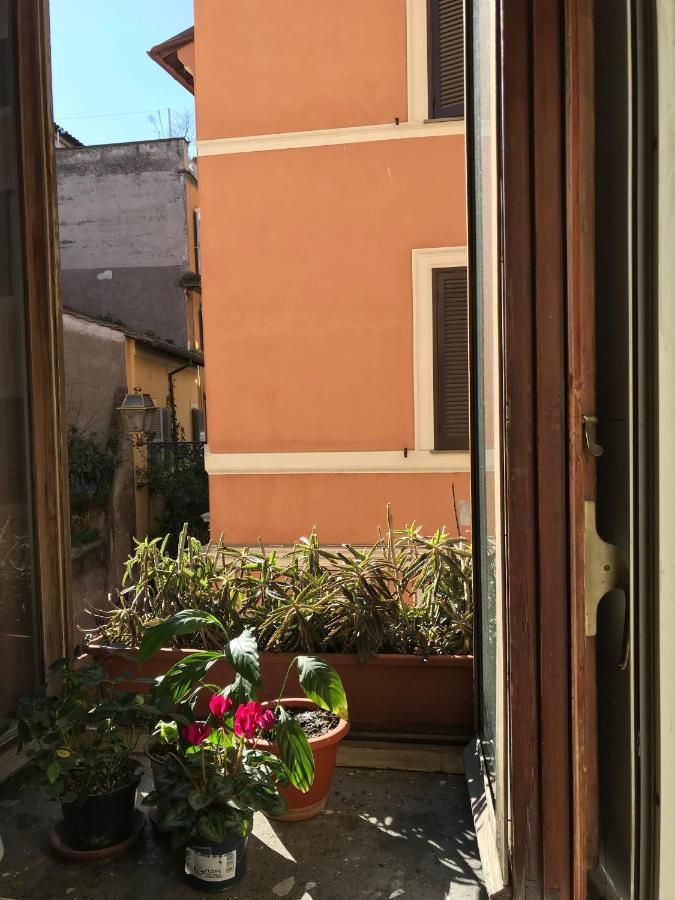 Room For Rent In Rome Trastevere Εξωτερικό φωτογραφία